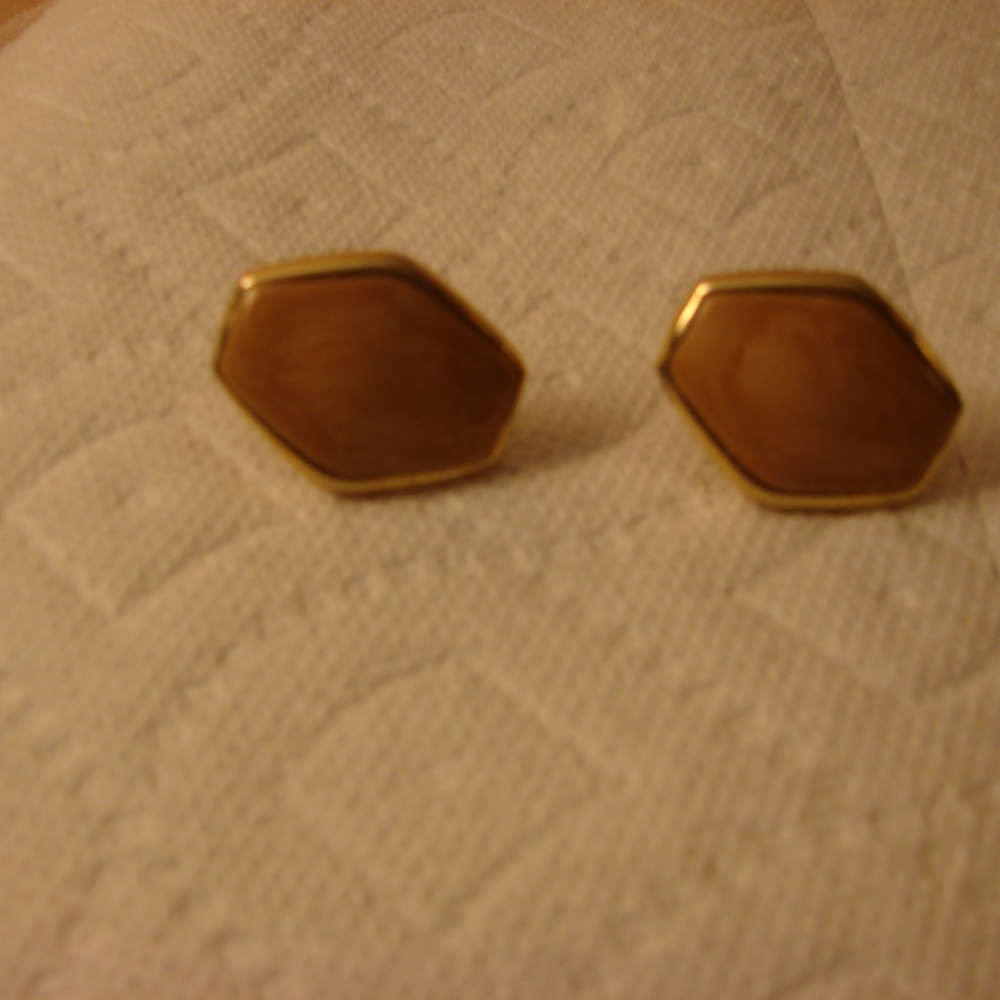 "H37" Earring with Clips